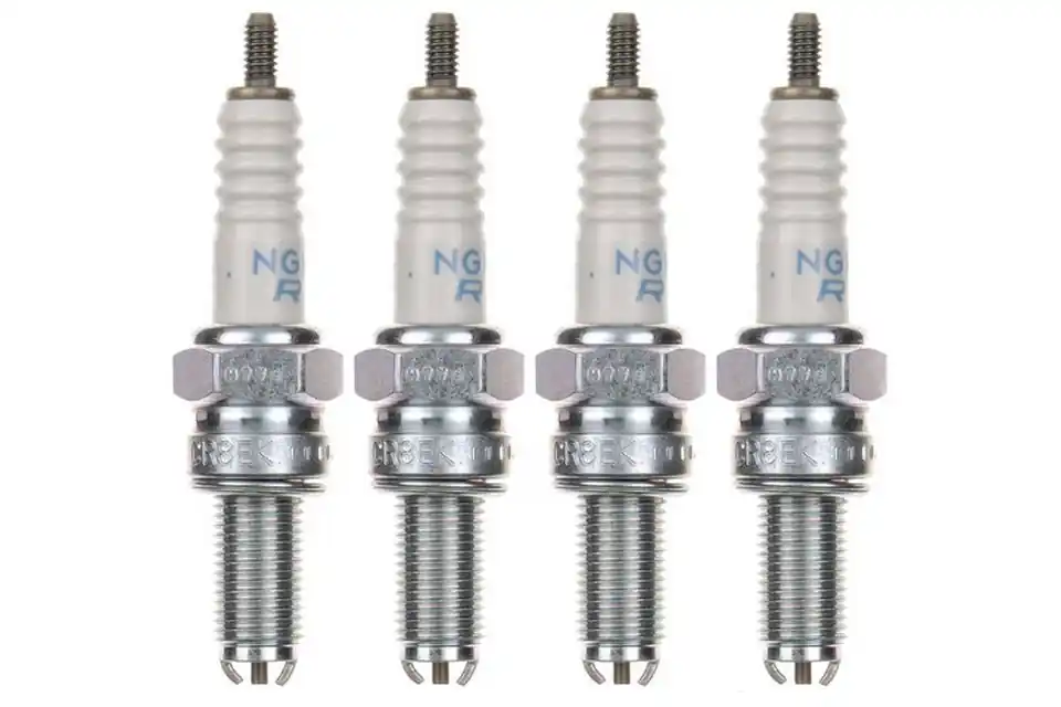 4x Zündkerze NGK CR8EK für Motorrad Heißes Angebot