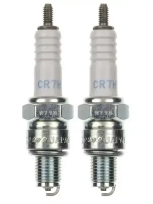 2x Zündkerze CR7HS Zündkerzen Set 2 Stück für Motorrad / Roller / Scooter Preisreduziert