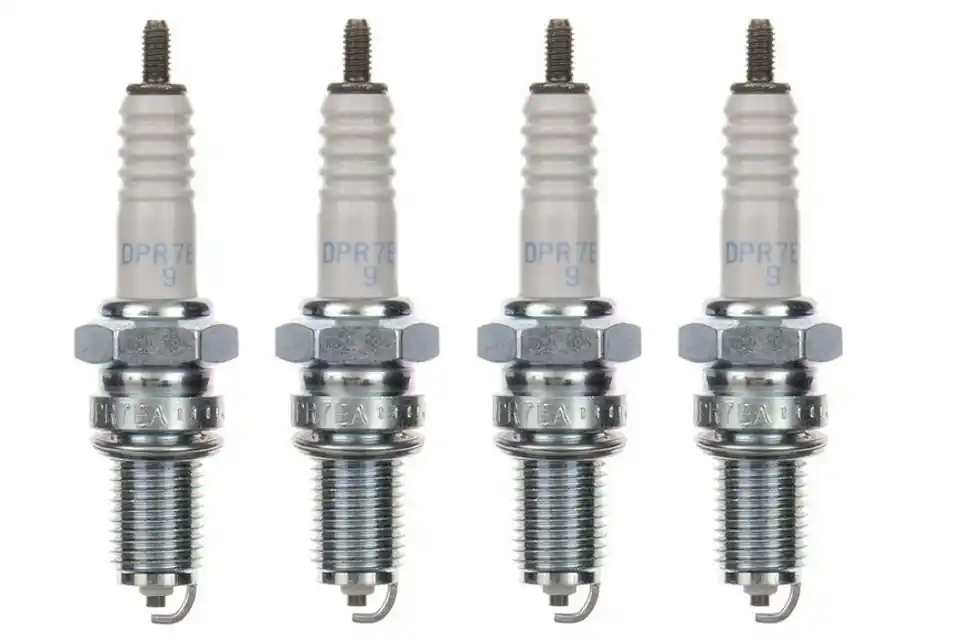 Ausverkauf 4x Zündkerze NGK DPR7EA-9 4er Pack