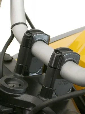 Wochenendangebot SW-Motech Lenkererhöhung H=30 mm. Schwarz. BMW R 1200 GS/Adv, F 800 GS Adv.