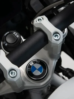 Finale Aktion SW-Motech Lenkererhöhung H=40 mm. Silbern. R1200GS (12-18), R1250GS (18-).