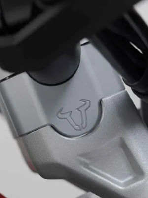 SW-Motech Lenkererhöhung H=30 mm. Silbern. Triumph Tiger 900 GT/Rally Pro. Must-Have