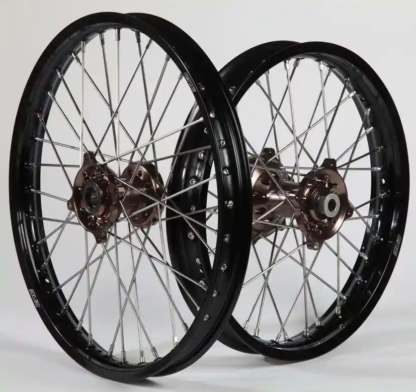 Neue Ware Jeu de roues complet BUD pour YAMAHA 2T